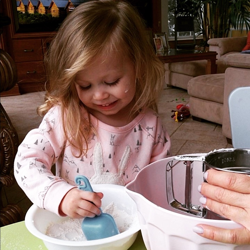 LIVE SHOE SHARE THAIN SHOW TODAY 8AM ET PLEASE ADD 2